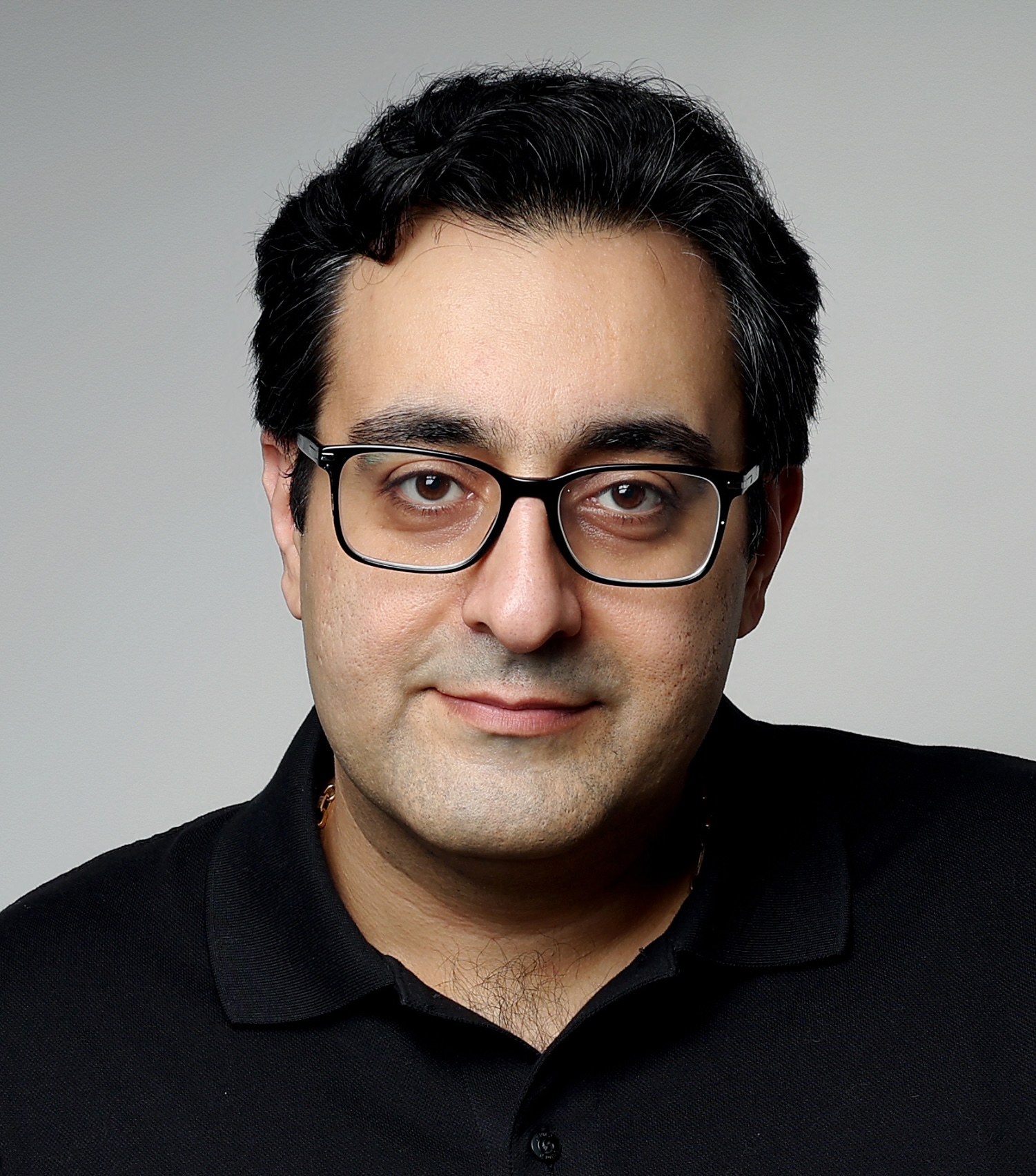 Dr. Amir Hooshiar